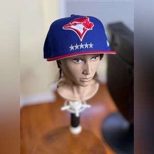GORGEOUS BLUE JAYS BASEBALL CAP!!!